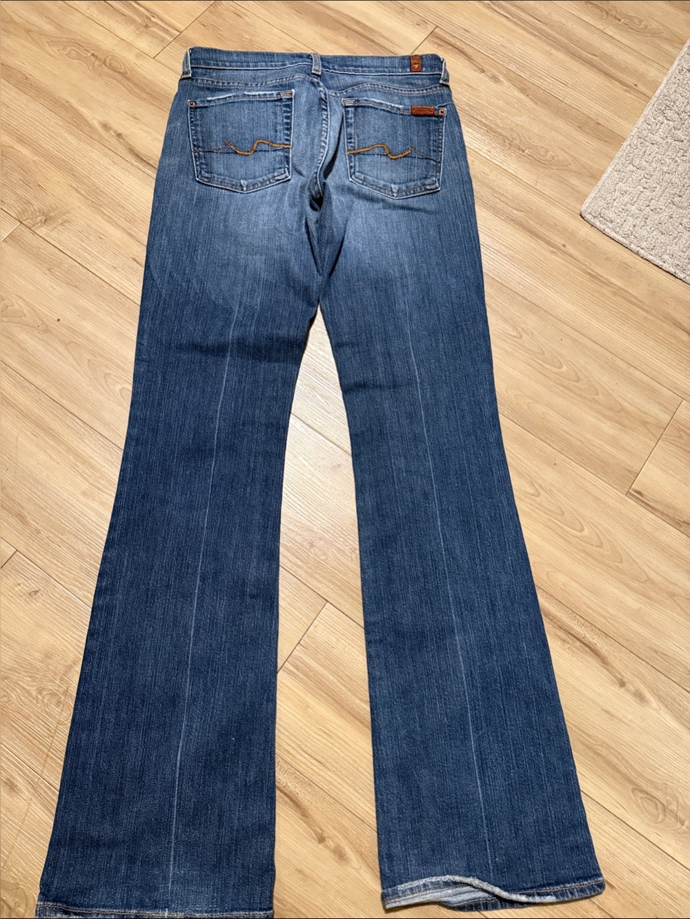 7 For All Mankind Women's Medium Blue Straight Leg Jeans - Picture 2 of 5